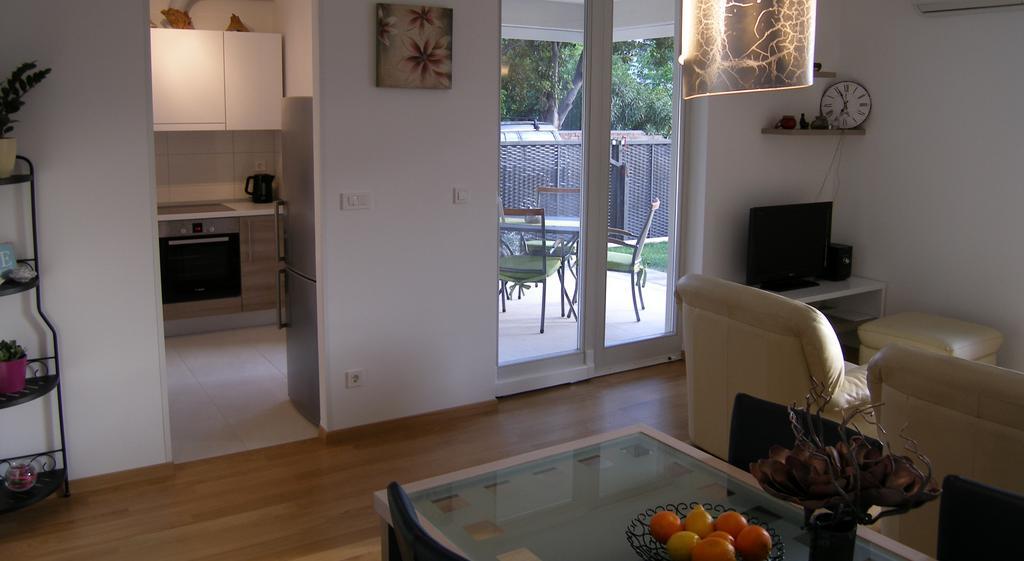 Momentum Apartment Split Habitación foto